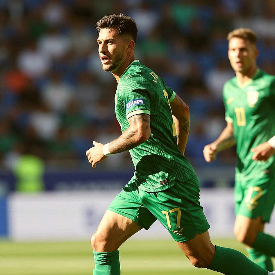 VAR sai ở derby Manchester: Khi cơ quan trọng tài tự ký vào biên bản lỗi